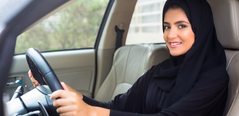 إحصائيات عن قيادة المرأة للسيارة في السعودية
