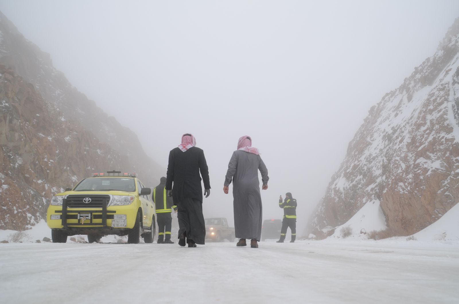 الثلوج تغطي السعودية 