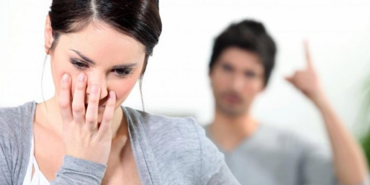 5 نصائح للتعامل مع غيرة الزوج المبالغ بها 1 نصائح للتعامل مع غيرة الزوج المبالغ بها