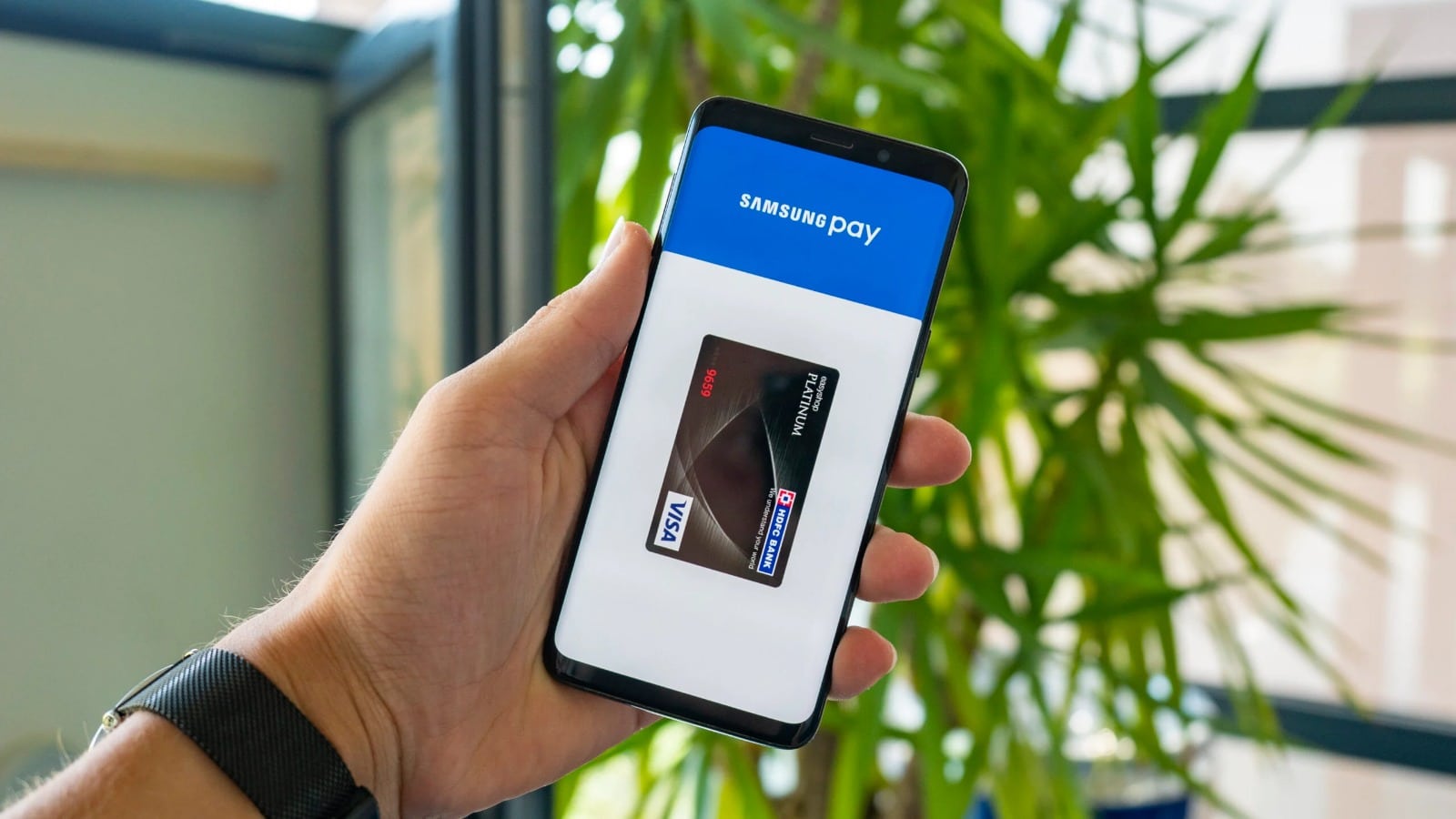 اشترِ بواسطة Samsung Pay من أي مكان حول العالم