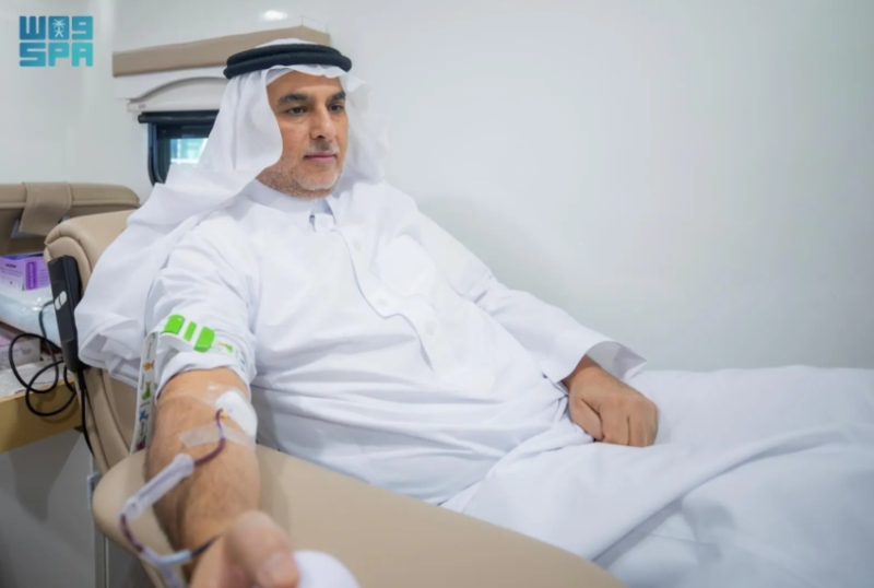 رئيس "سدايا" يشارك في تشجيع منسوبي الهيئة على التبرع بالدم 1 2447083.pngw800q100fjpg