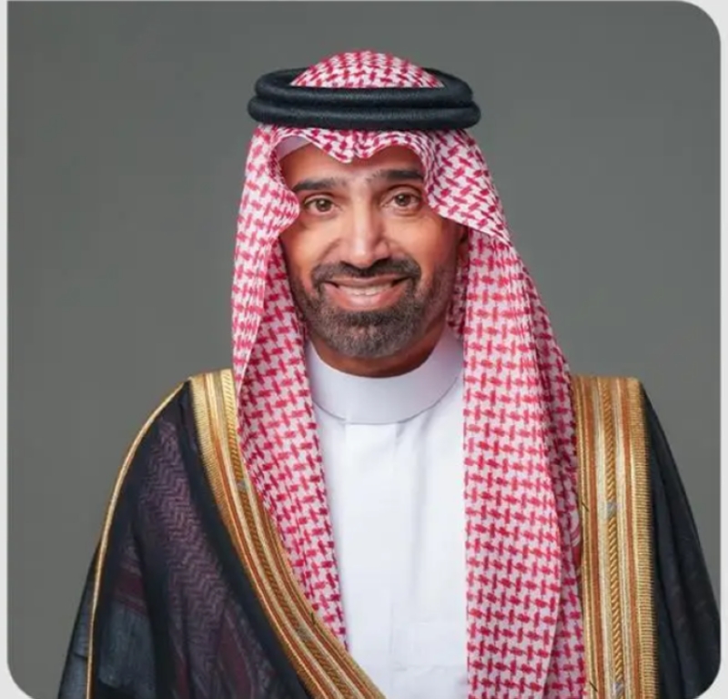 مساهمات وزير الموارد البشرية في المسؤولية الاجتماعية تتجاوز 4 مليارات ريال 1 2449491.pngw800q100fjpg